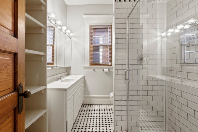 2nd Floor Full Path - 1489 Michigan Ave