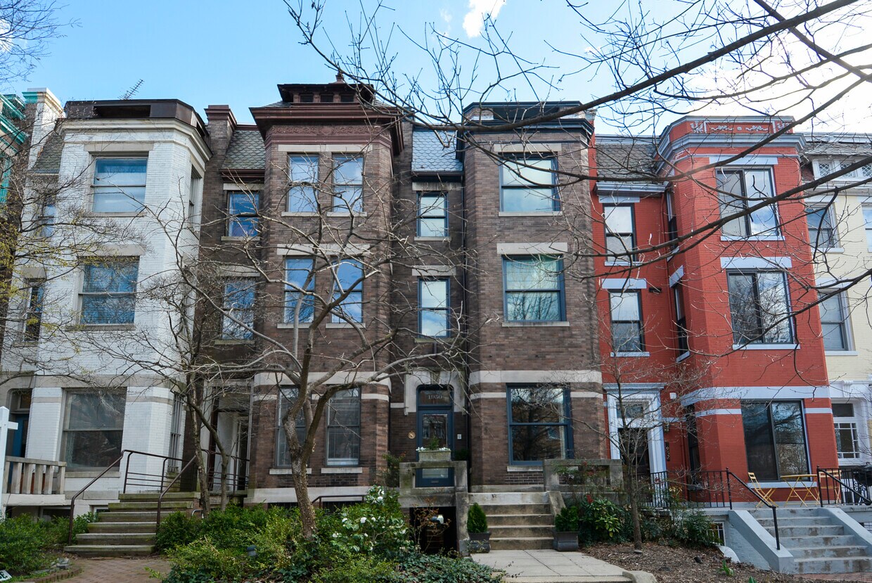 Primary Photo - 1950 Calvert St NW