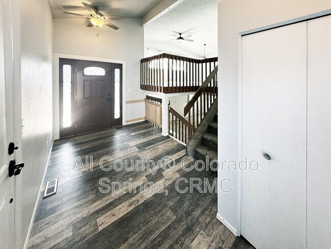 Building Photo - 7345 Waterwheel St