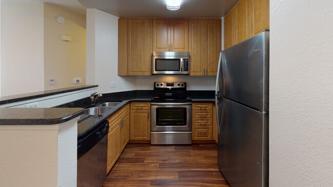 Interior Photo - Almaden Lake Village