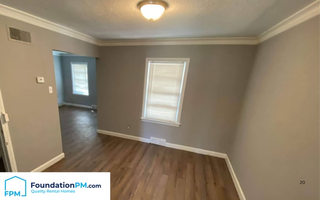 Building Photo - 3076 Signal St