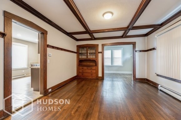 Foto del edificio - 676 Broadview Terrace