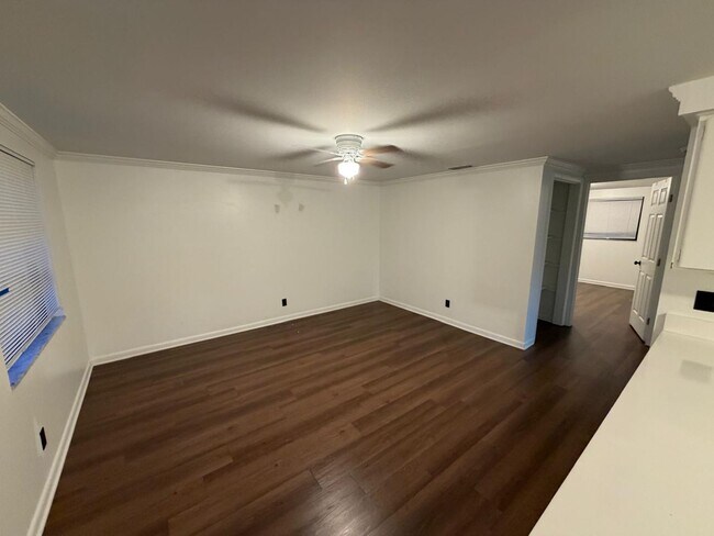 Foto del edificio - 1220 E 142nd Ave
