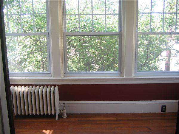 Building Photo - 259 Rochambeau Ave
