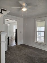 Building Photo - 522 N 13th St