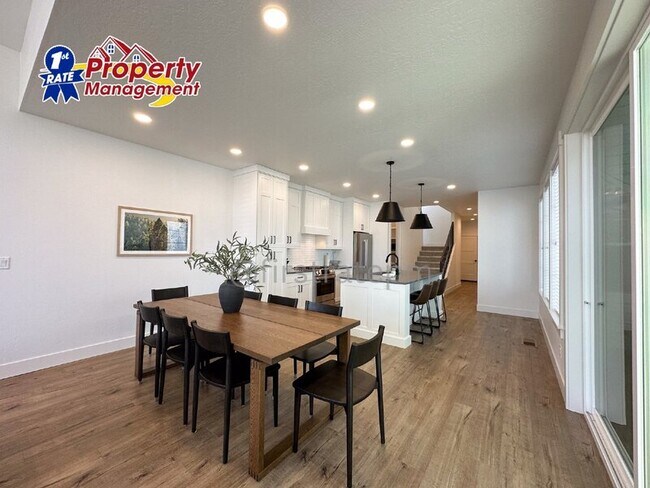 Foto del edificio - 2975 West Hidden Springs Drive