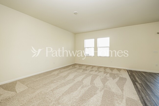Building Photo - 1058 Large Poppy Dr
