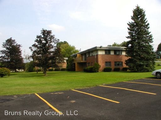 Primary Photo - 91 W Sand Lake Rd