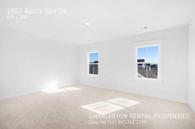 Building Photo - 1807 Agate Bay Dr