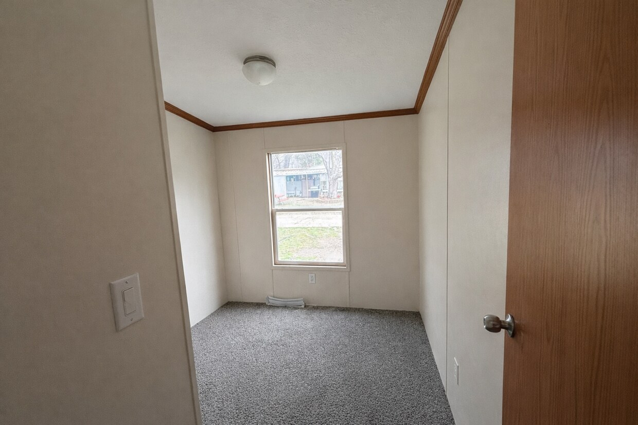 Foto del edificio - 261 Oak Lawn Dr