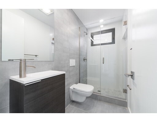 Foto del edificio - 76 Calumet St