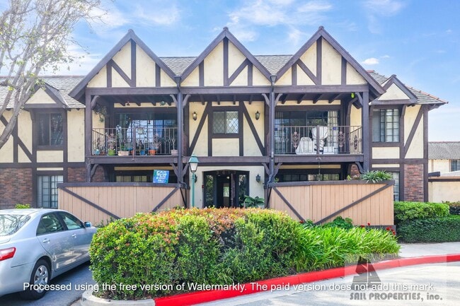 Remodeled Condo in Gated Community! - Remodeled Condo in Gated Community!