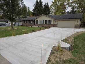 Building Photo - 3802 Gnarl Tree Ln Building Photo - 3802 Gnarl Tree Ln