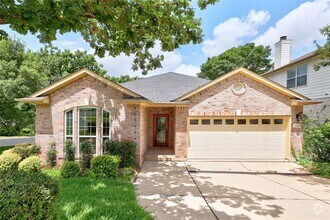 Building Photo - 4200 Canyon Glen Cir