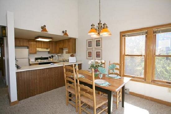 Foto del edificio - 6 Ferringway Cir