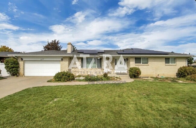 Photo - 1374 Marinwood Avenue House