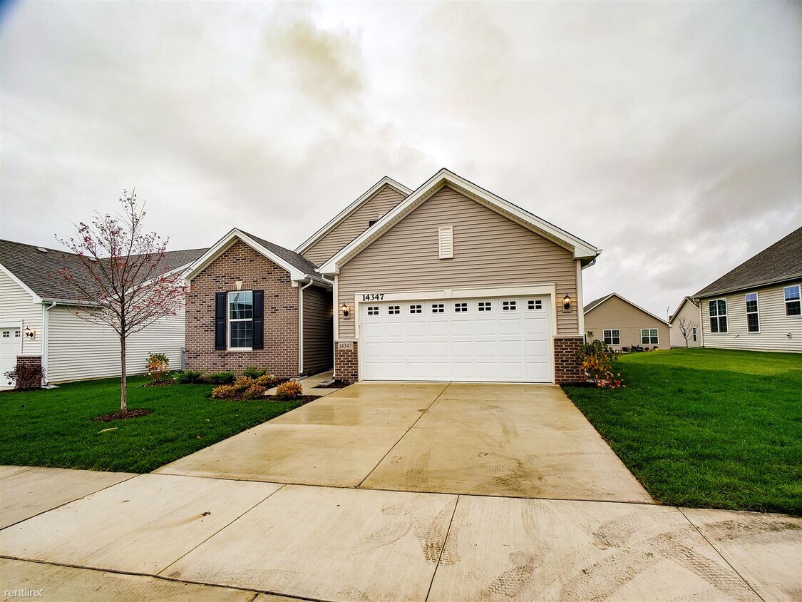 14347 Clover Ave, Cedar Lake, IN 46303 House Rental in Cedar Lake, IN