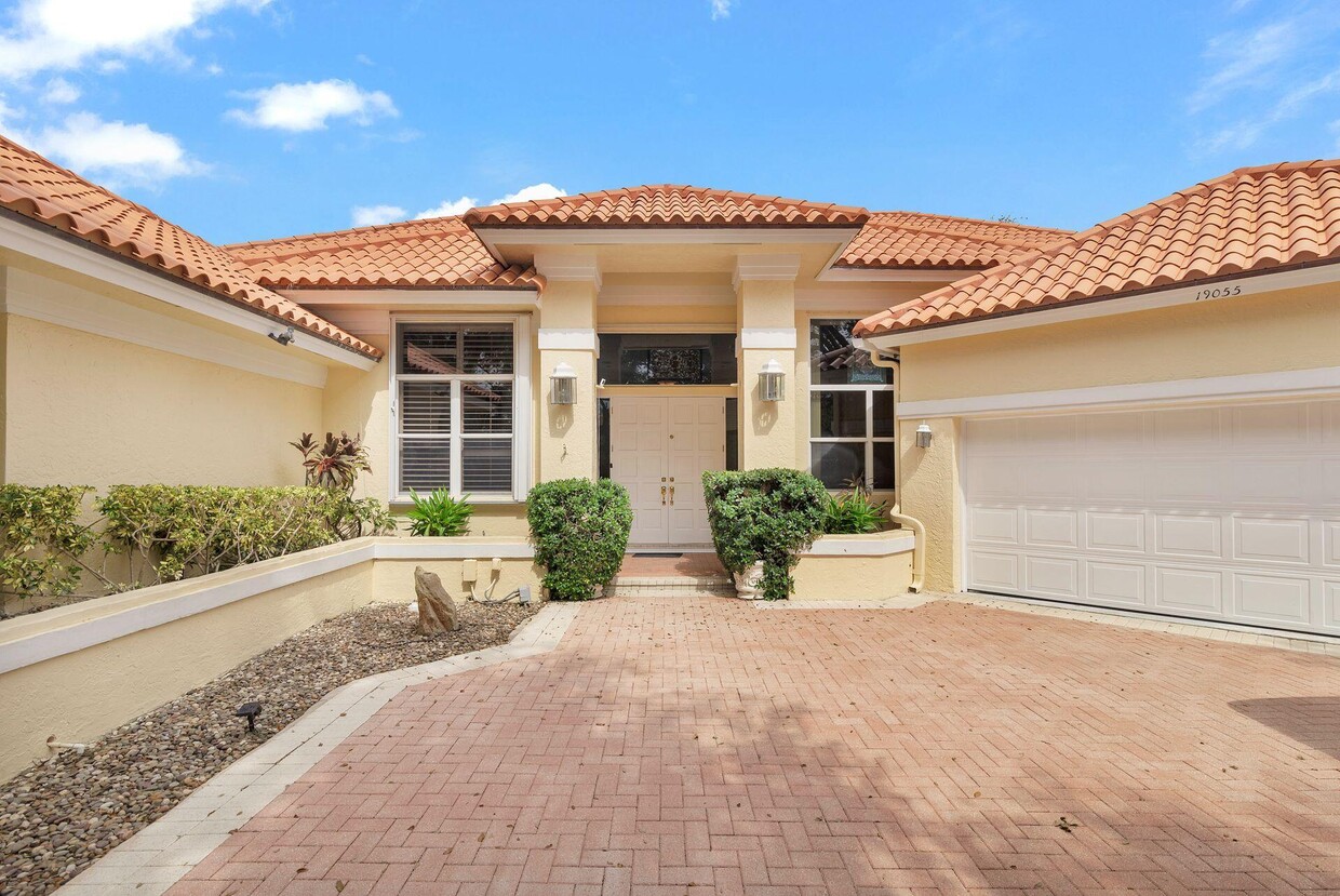 Foto principal - 19055 SE Coral Reef Ln