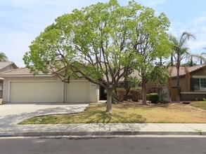 Building Photo - 24064 Verdun Ln