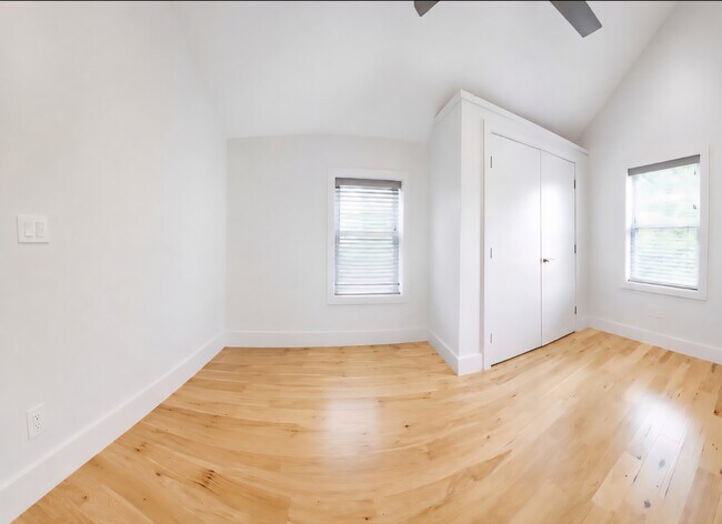 Foto del edificio - 2200 W 32nd St