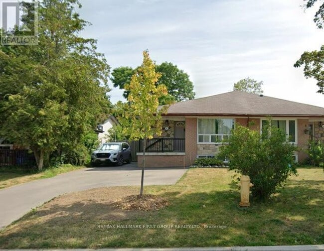 Building Photo - 851 Bem Ave