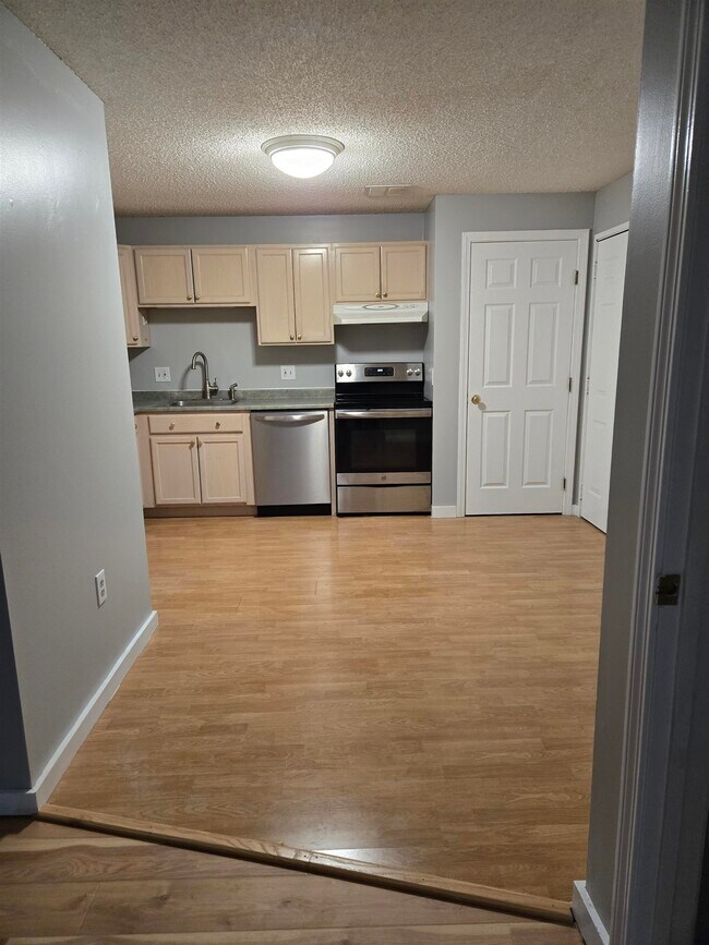 Foto del edificio - 4 Midhurst Rd