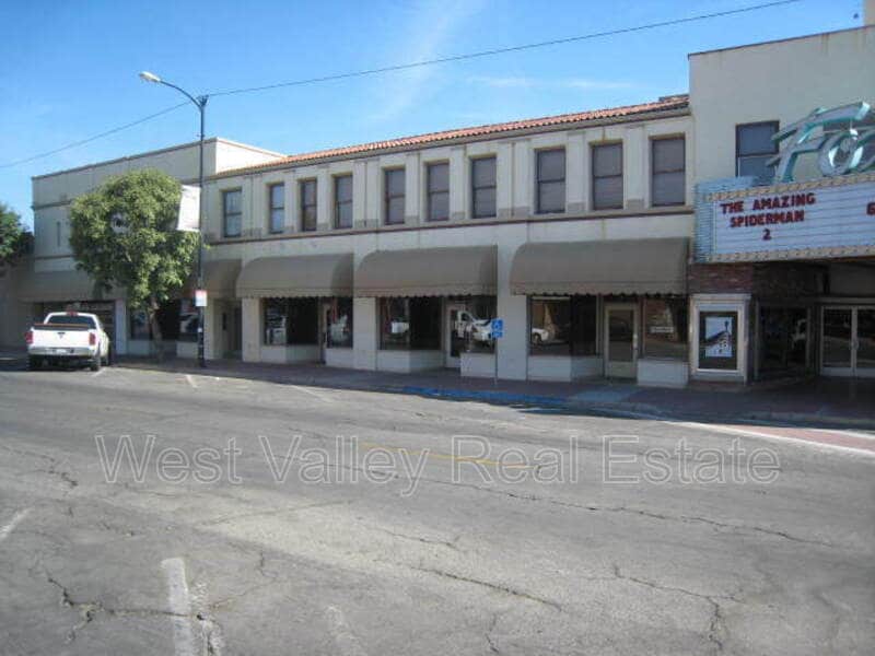 Foto principal - 522 Center St