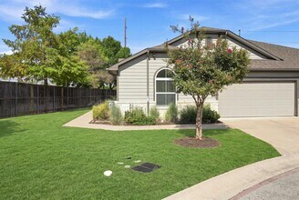 Building Photo - 13700 Sage Grouse Dr