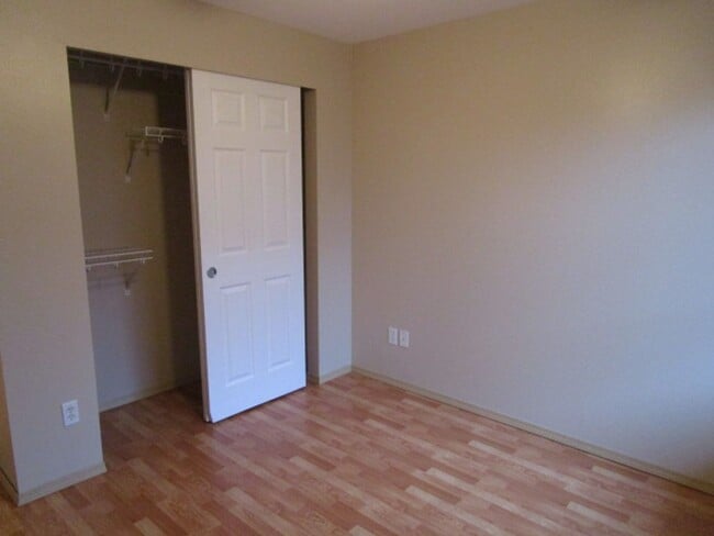 Foto del edificio - 1925 Wildflower Way