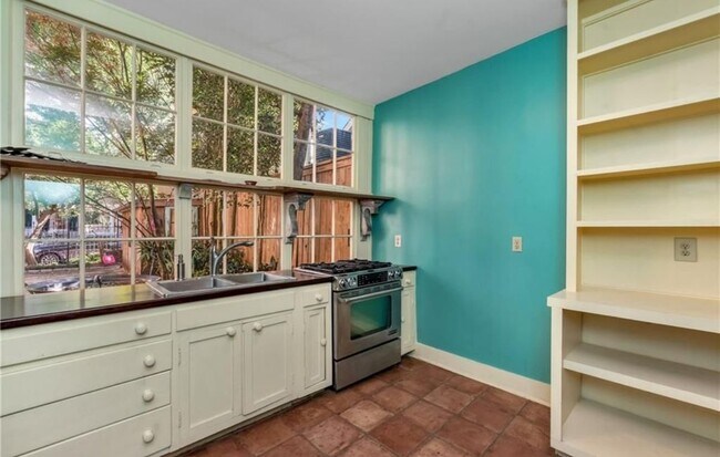 Foto del edificio - 5525 Garfield St