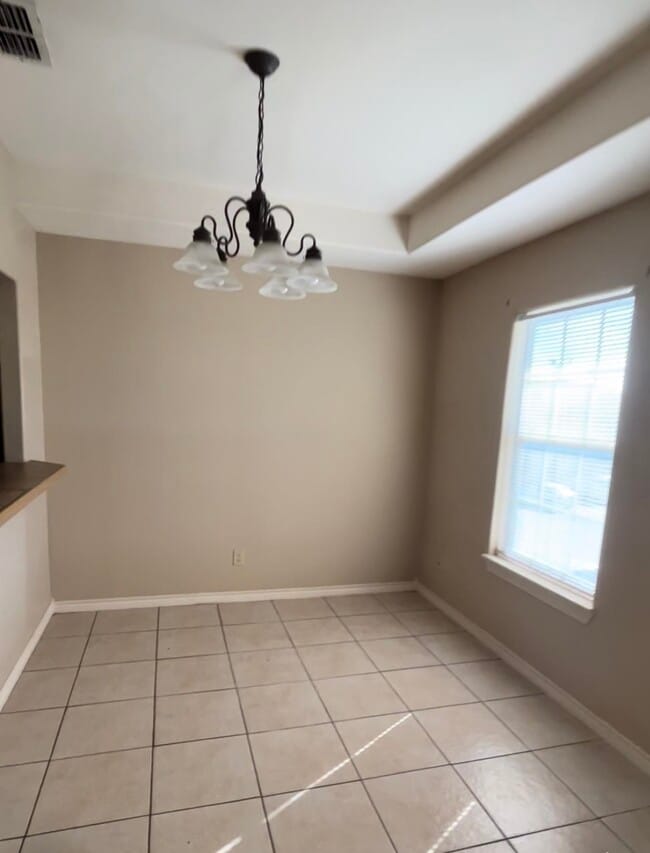 Building Photo - 9804 Cantera Ct