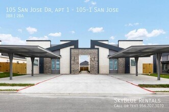 Building Photo - 105 San Jose Dr