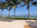 Foto principal - 3001 S Ocean Dr