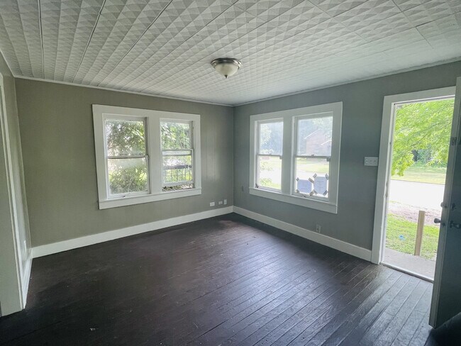 ¡Sala de estar - 504 N 5th St