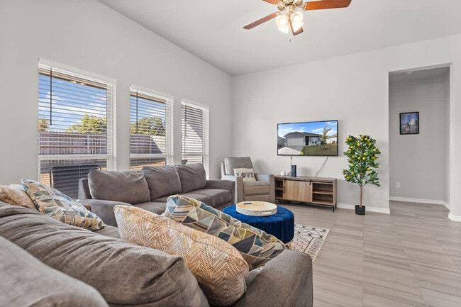 Building Photo - 1116 Monte Verde Dr