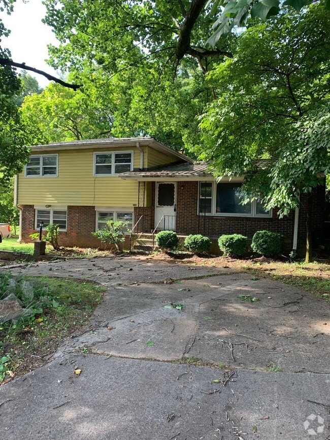 Davis Hills Apartments under 3,000 Huntsville, AL 1 Rentals