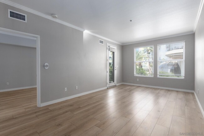 Building Photo - 350 K St