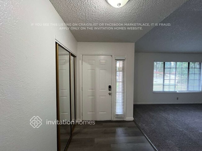 Building Photo - 7905 Wintergreen Dr