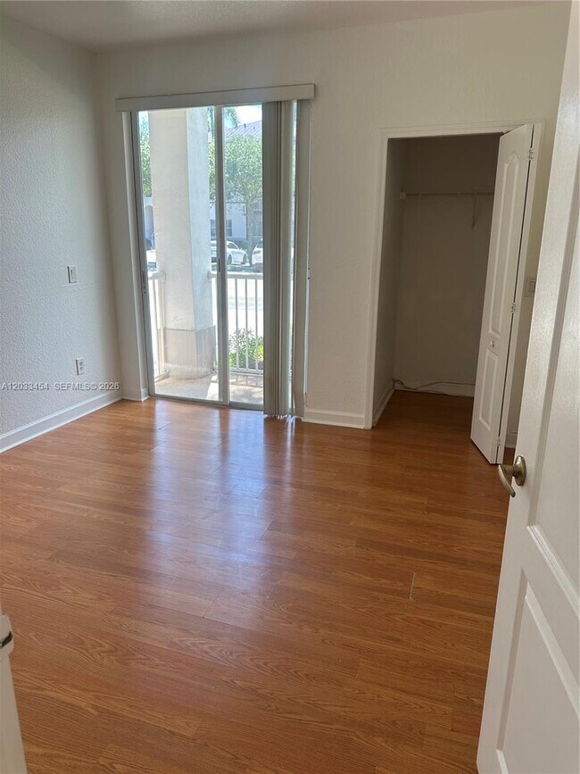 Foto del edificio - 4311 SW 160th Ave