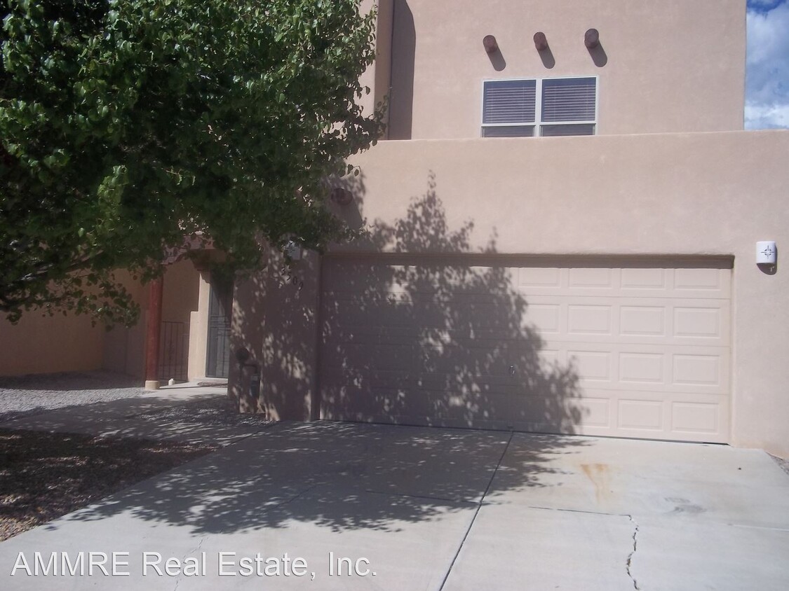 Primary Photo - 3 br, 2.5 bath House - 3509 Yippee Calle C...