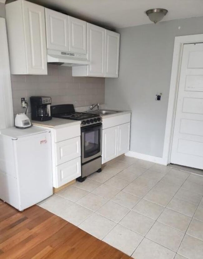 Foto del edificio - 474 E 18th St