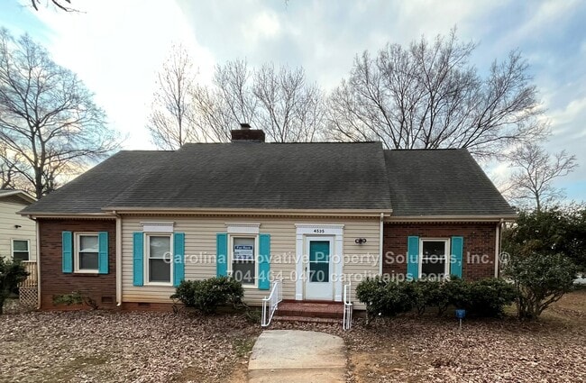 Foto del edificio - 4535 Dawnwood Dr