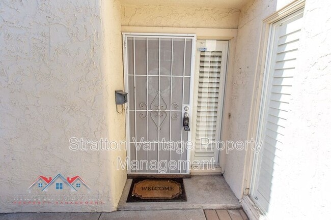 Building Photo - 20 W Casa Hermosa Dr