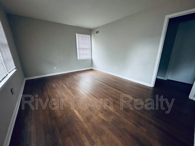 Photo - 3804 Blue Jay Rd House