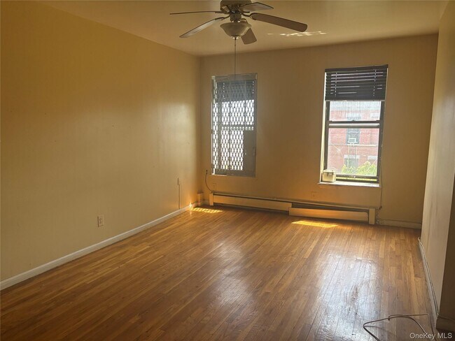Building Photo - 723 MacDonough St