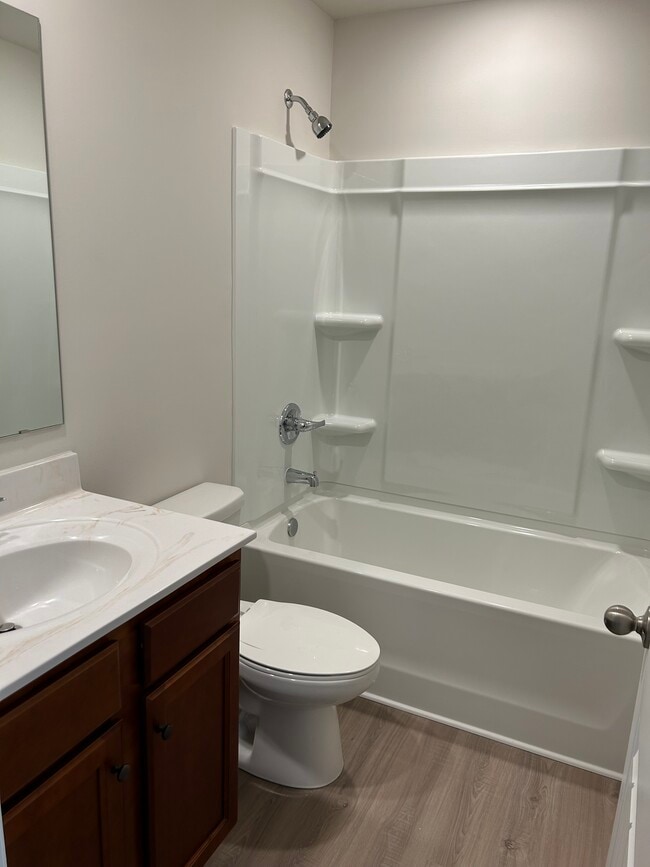 Building Photo - 329 Whitetail Cir