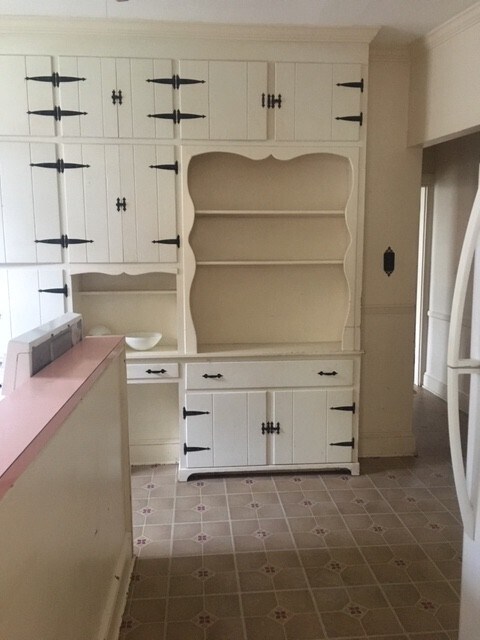 Foto del edificio - Spacious 2-Bedroom First Floor Apartment