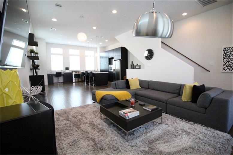 Foto principal - 2714 Polk St