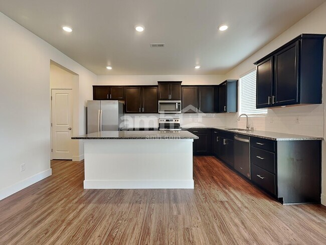 Foto del edificio - 19216 16th Ave Ct E