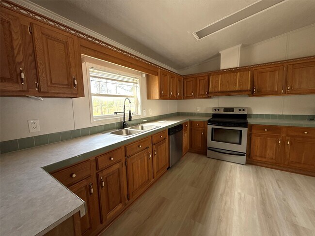 Foto del edificio - 3460 County Rd 5018